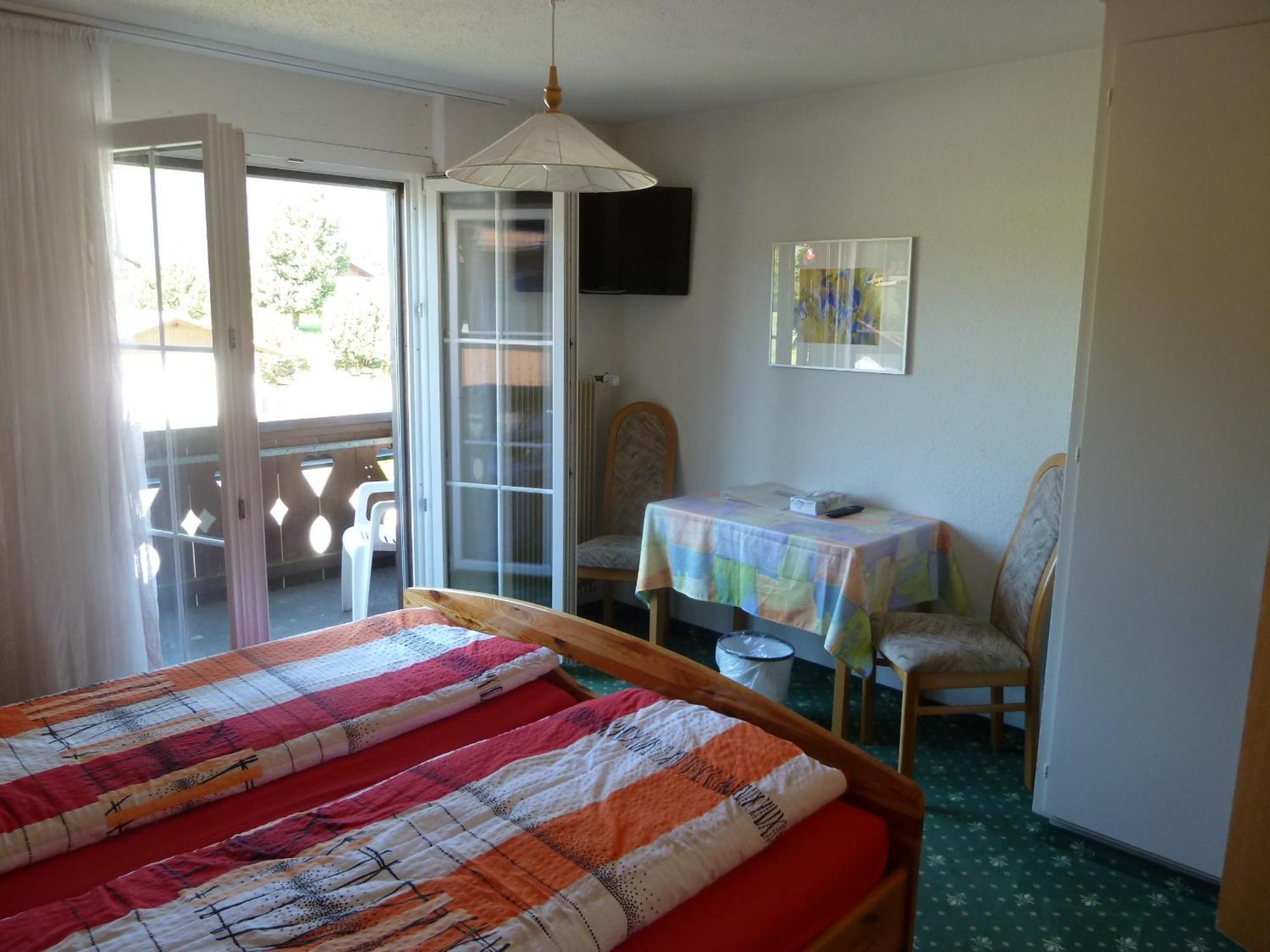 Hotel Restaurant Sunnmatt Aeschi Bei Spiez Экстерьер фото