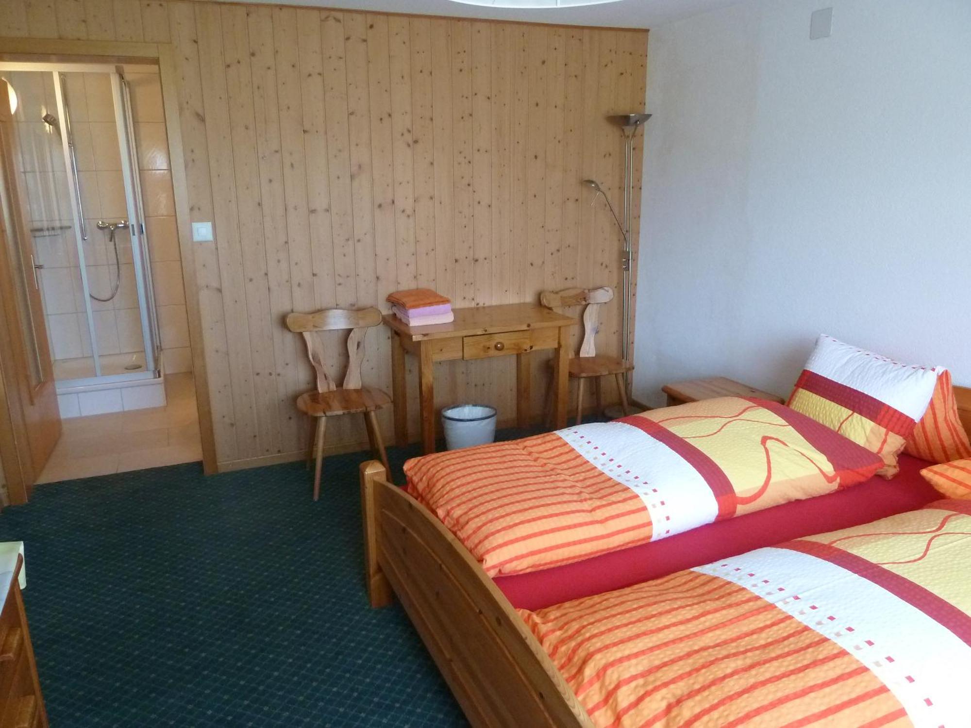 Hotel Restaurant Sunnmatt Aeschi Bei Spiez Экстерьер фото